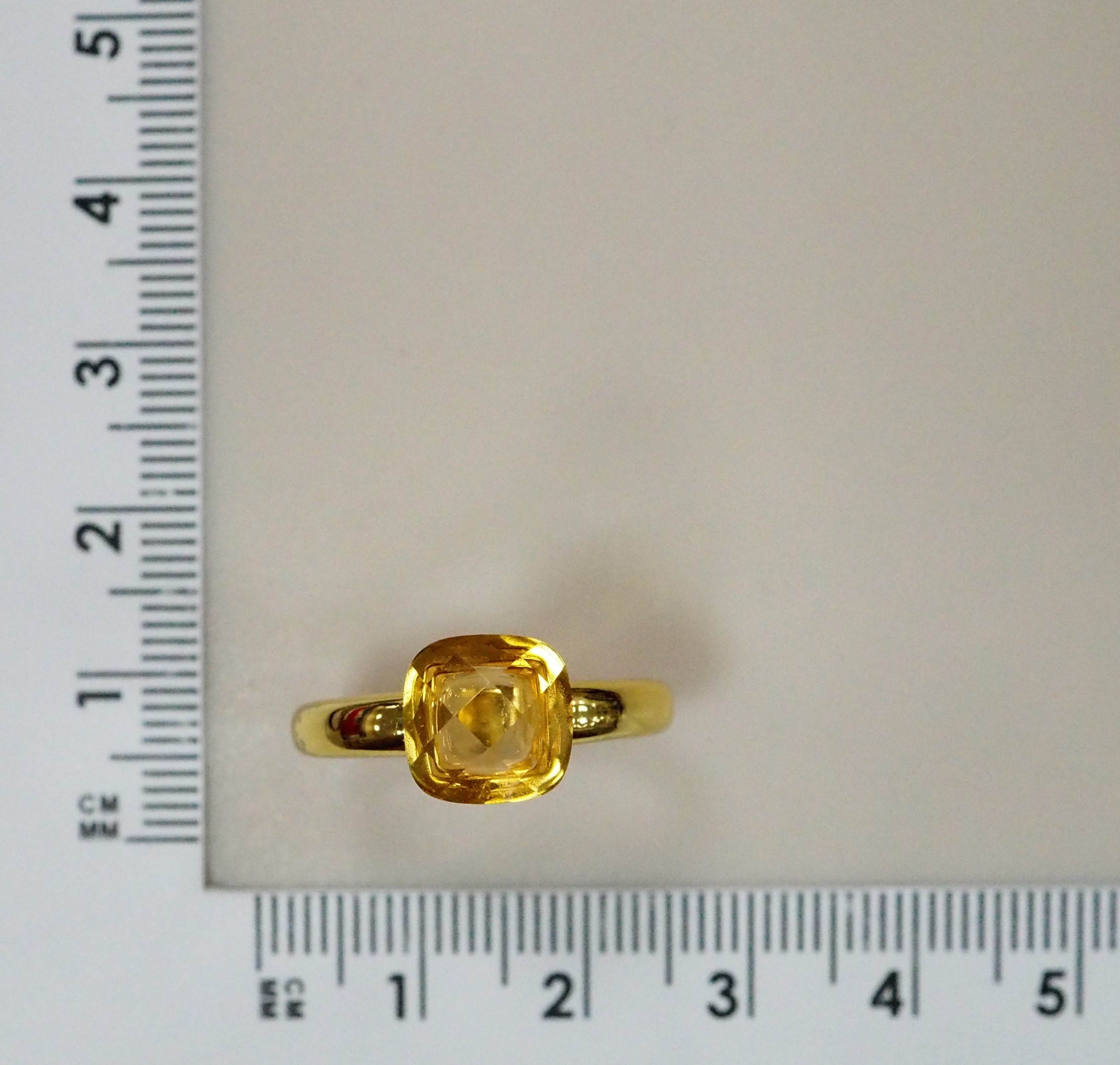 Серебряное кольцо с цитрином